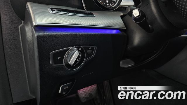 Mercedes-Benz E-Class E200 Avantgarde