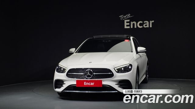 Mercedes-Benz E-Class E350 4MATIC AMG Line