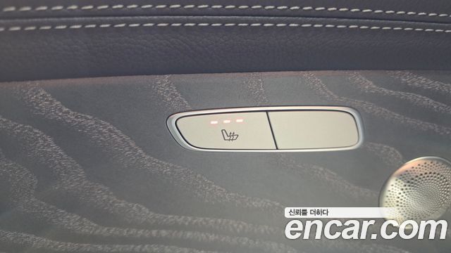 Mercedes-Benz E-Class E350 4MATIC AMG Line