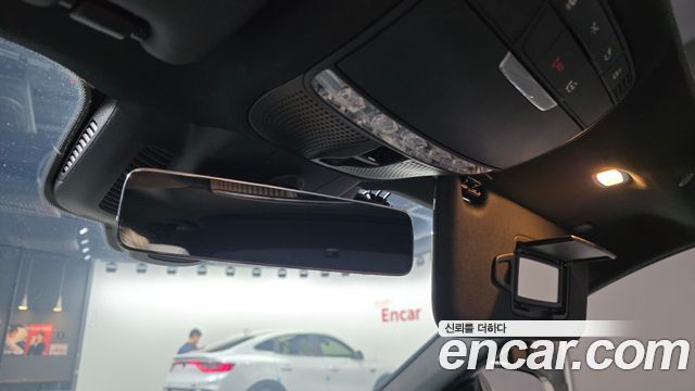 Mercedes-Benz E-Class E350 4MATIC AMG Line
