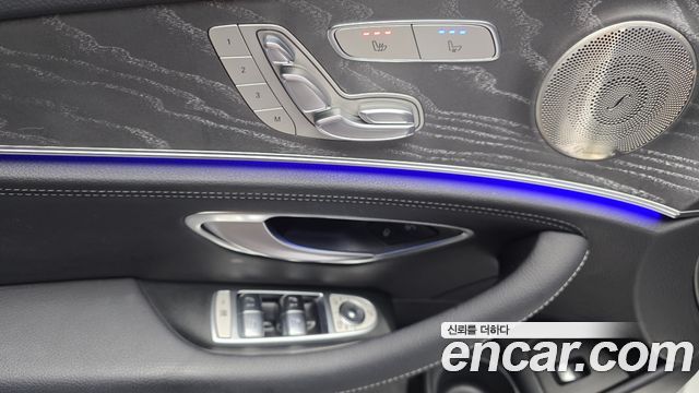 Mercedes-Benz E-Class E350 4MATIC AMG Line