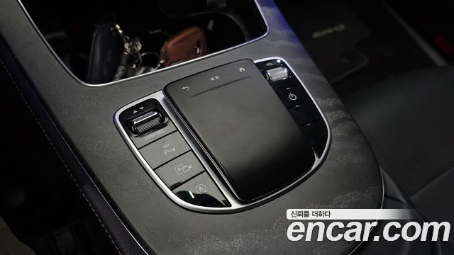 Mercedes-Benz E-Class E350 4MATIC AMG Line