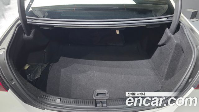 Mercedes-Benz E-Class E250 Avantgarde