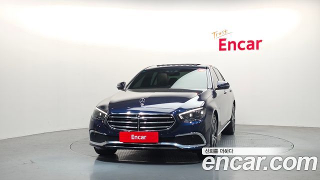 Mercedes-Benz E-Class E300e 4MATIC Exclusive