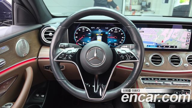 Mercedes-Benz E-Class E300e 4MATIC Exclusive