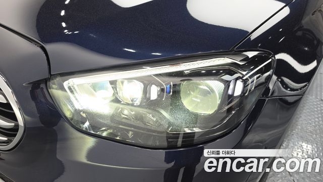 Mercedes-Benz E-Class E300e 4MATIC Exclusive