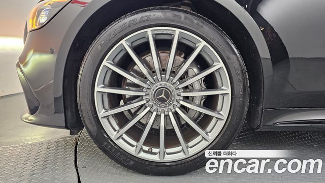 Mercedes-Benz AMG GT 4Door 43 4MATIC+