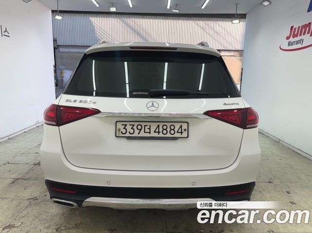 Mercedes-Benz GLE-Class GLE300d 4MATIC