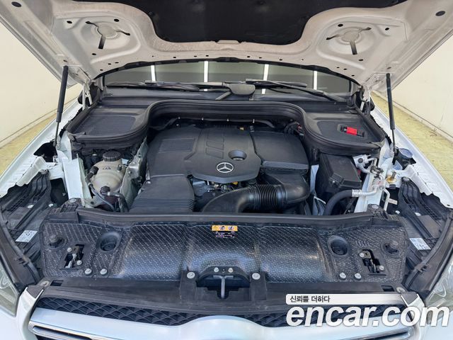 Mercedes-Benz GLE-Class GLE300d 4MATIC