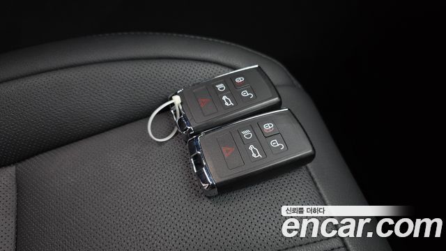 Land Rover Range Rover Evoque P250 Dynamic SE