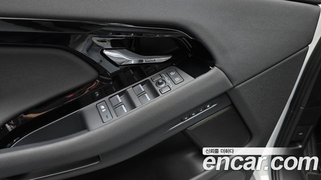 Land Rover Range Rover Evoque P250 Dynamic SE