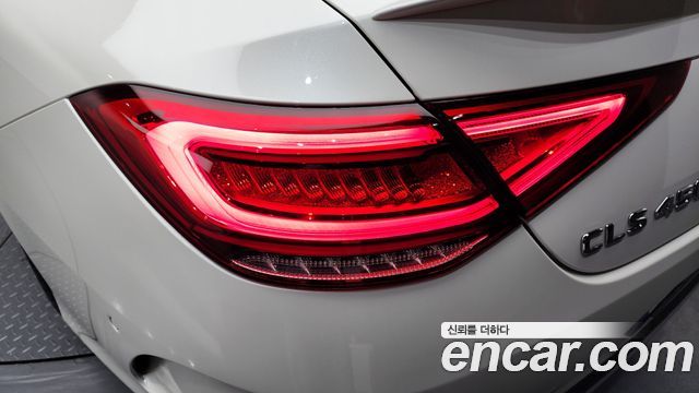 Mercedes-Benz CLS-Class CLS450 4MATIC AMG Line