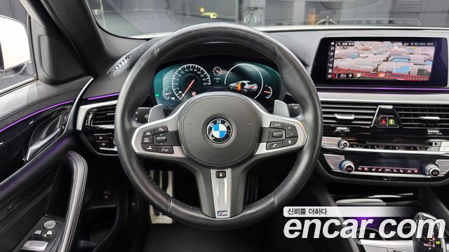 BMW 5-Series 530i M Sport Package Plus