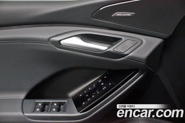 Audi Q6 e-tron Premium Quattro