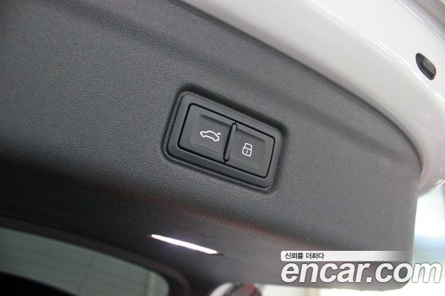 Audi Q6 e-tron Premium Quattro