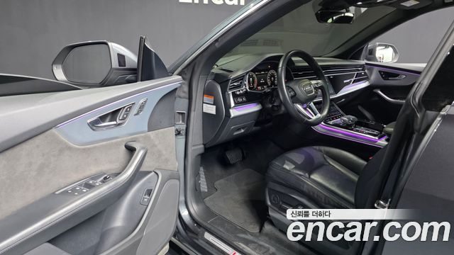 Audi Q8 45 TDI Quattro Premium