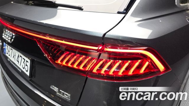 Audi Q8 45 TDI Quattro Premium