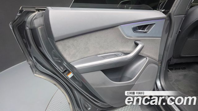 Audi Q8 45 TDI Quattro Premium
