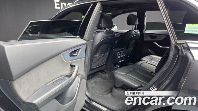 Audi Q8 45 TDI Quattro Premium