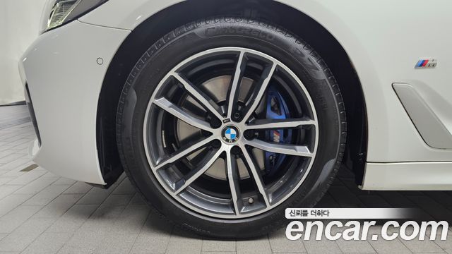 BMW 5-Series 520i M Sport