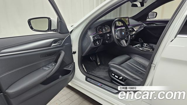 BMW 5-Series 520i M Sport