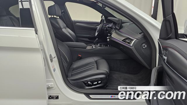 BMW 5-Series 520i M Sport