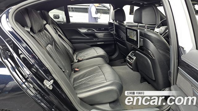 BMW 7-Series 730Ld xDrive M Sport