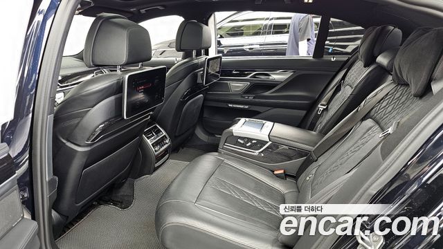 BMW 7-Series 730Ld xDrive M Sport