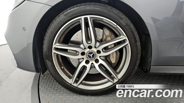Mercedes-Benz E-Class E300 AMG Line