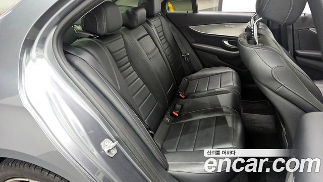 Mercedes-Benz E-Class E300 AMG Line