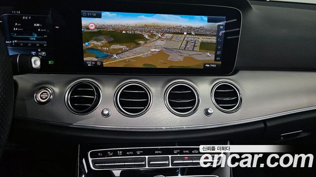 Mercedes-Benz E-Class E300 AMG Line
