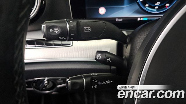 Mercedes-Benz E-Class E300 AMG Line