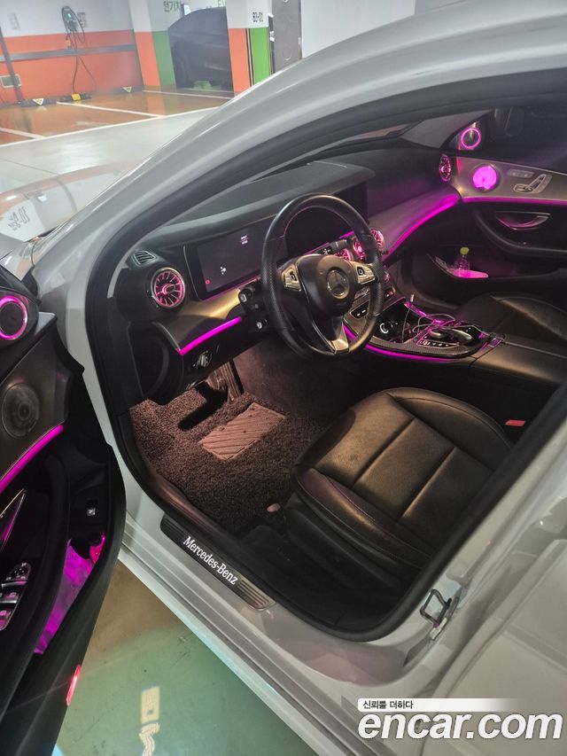 Mercedes-Benz E-Class E300 Avantgarde