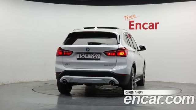 BMW X1 xDrive 20i xLine