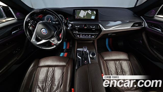 BMW 5-Series 530i M Sport Package Plus