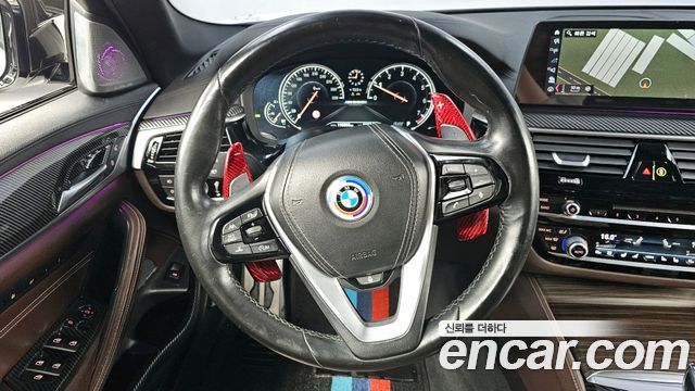 BMW 5-Series 530i M Sport Package Plus
