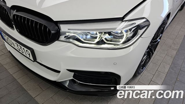 BMW 5-Series 530i M Sport Package Plus