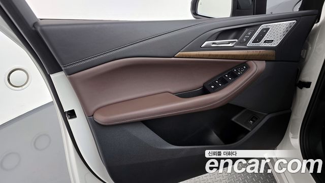 BMW 2-Series 220i Luxury