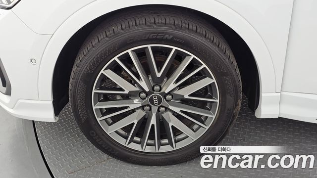 Audi Q3 35 TDI Premium
