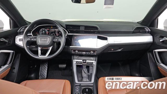 Audi Q3 35 TDI Premium