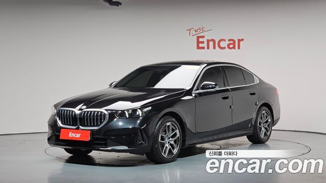BMW 5-Series 520i