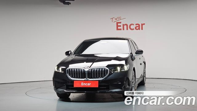 BMW 5-Series 520i