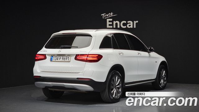Mercedes-Benz GLC-Class GLC350e 4MATIC
