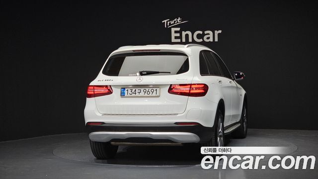 Mercedes-Benz GLC-Class GLC350e 4MATIC