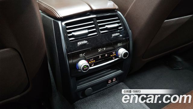 BMW 5-Series 530i Luxury