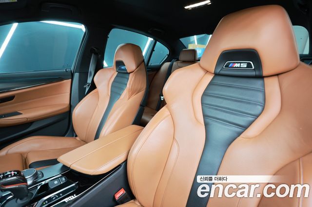BMW M5 M5 Sedan