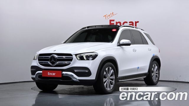 Mercedes-Benz GLE-Class GLE300d 4MATIC