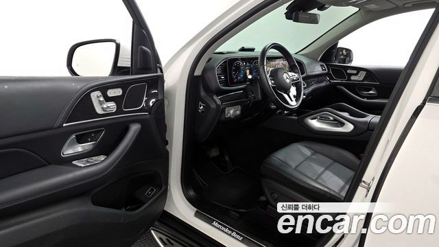 Mercedes-Benz GLE-Class GLE300d 4MATIC