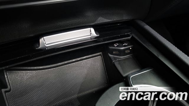 Mercedes-Benz GLE-Class GLE300d 4MATIC