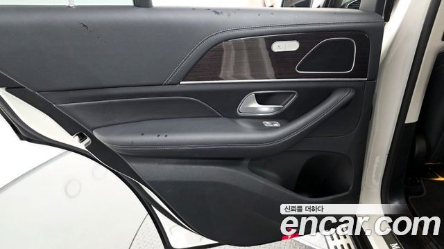 Mercedes-Benz GLE-Class GLE300d 4MATIC
